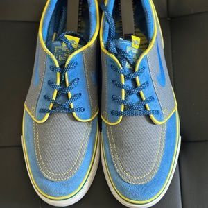 Nike SB Zoom Janoski Size 10.5 Blue